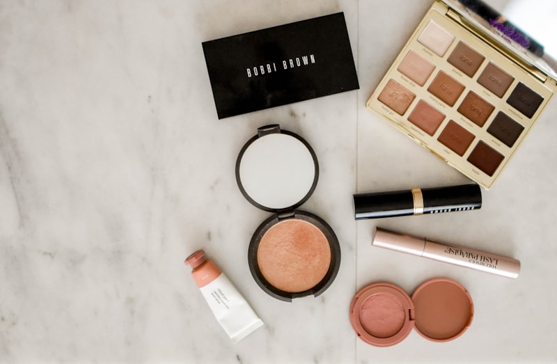 How to Start a Freelance Makeup Career